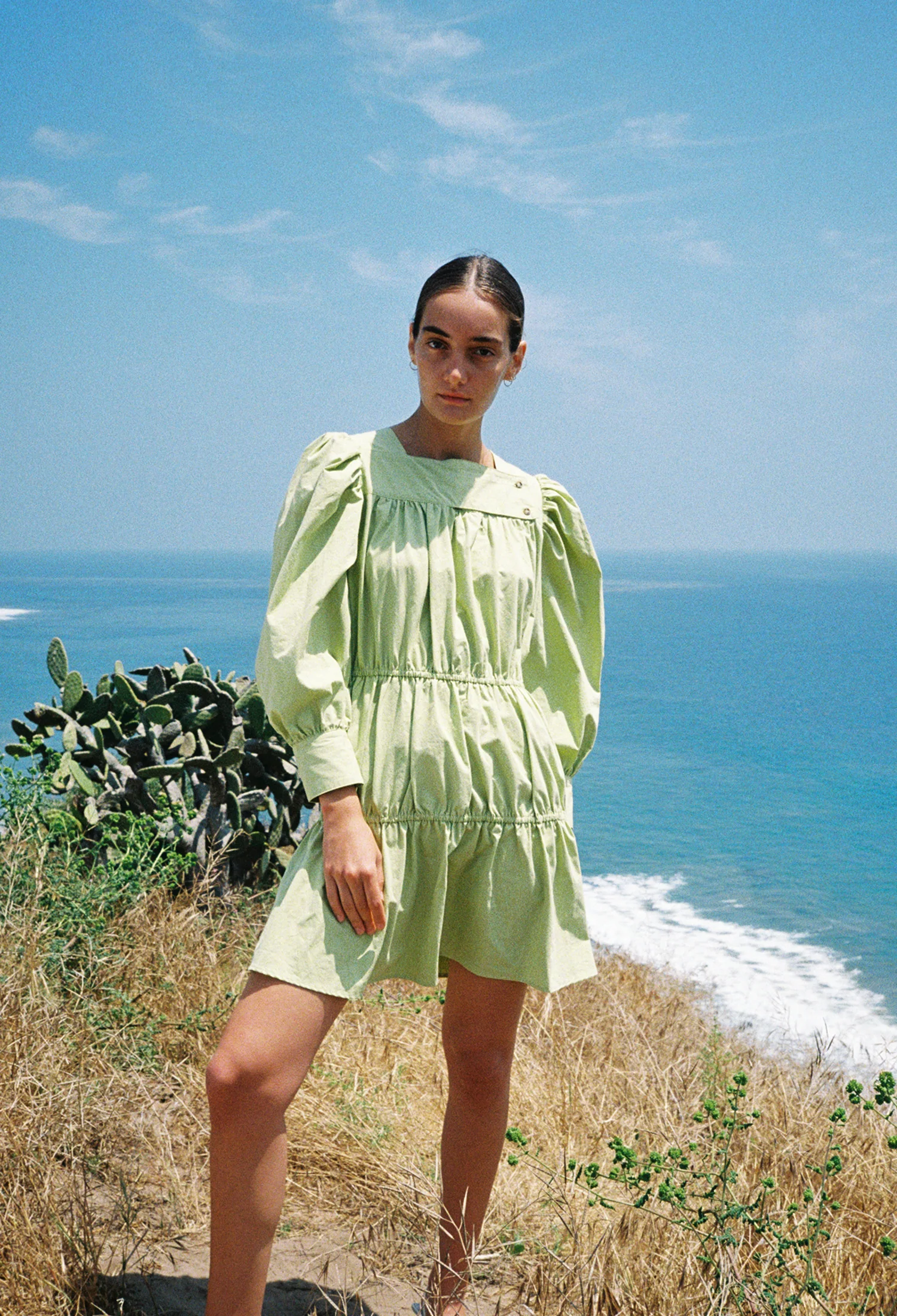 Alessandra Dress Pistachio - Image 2