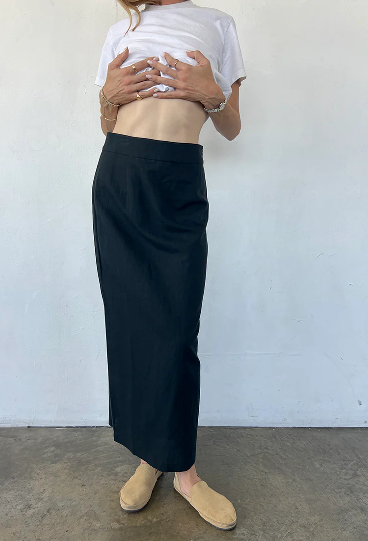 Borgia Black Linen Skirt - Image 3
