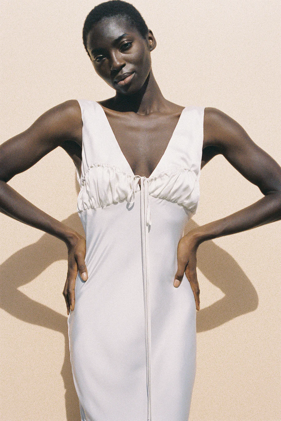 Carolinne Dress Ivory Sustainable - Image 2