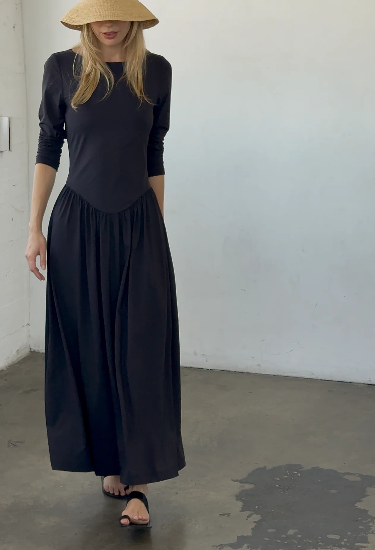 Lisio Black Jersey Dress - Image 3