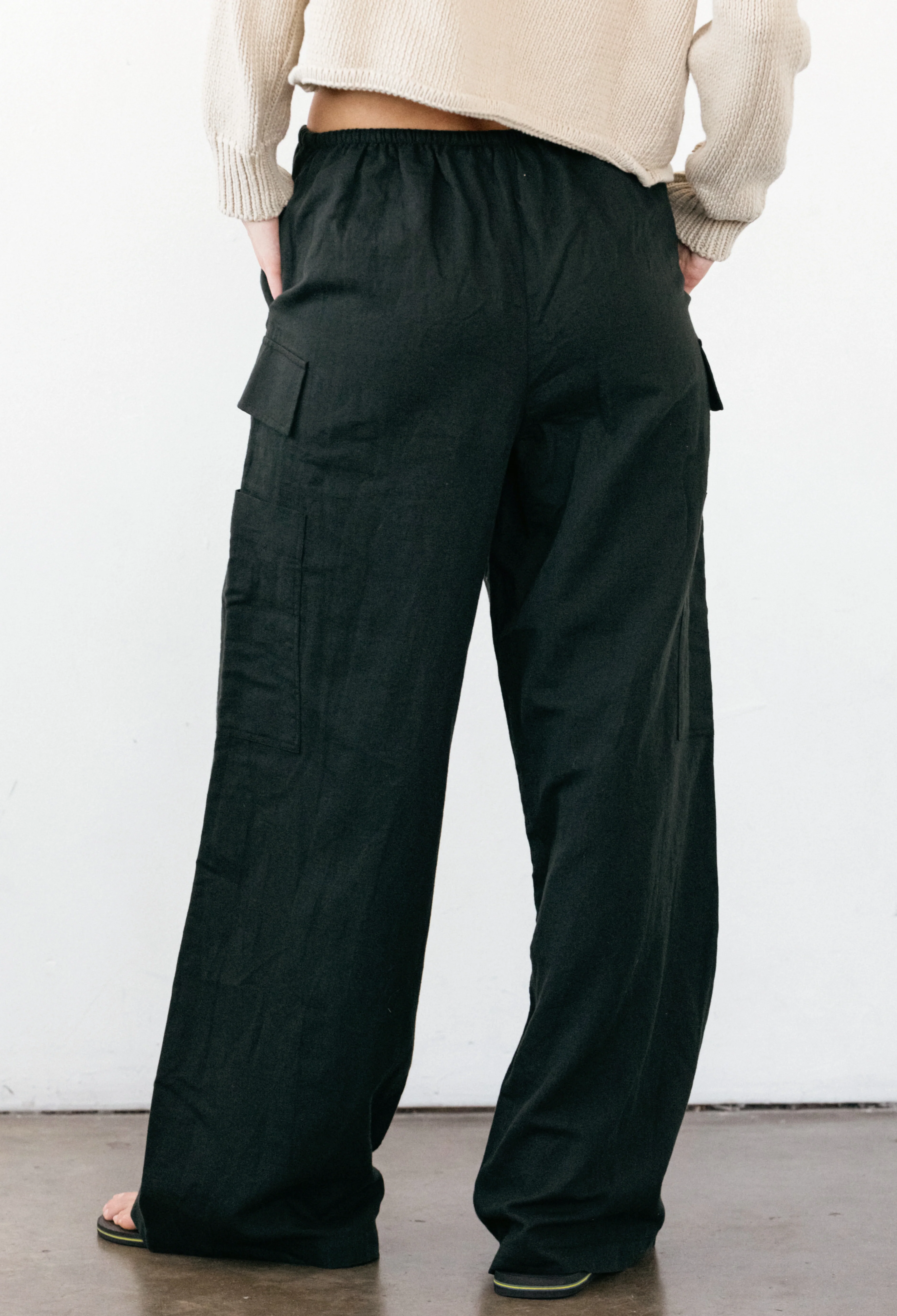 Marceau Black Linen Pant - Image 2