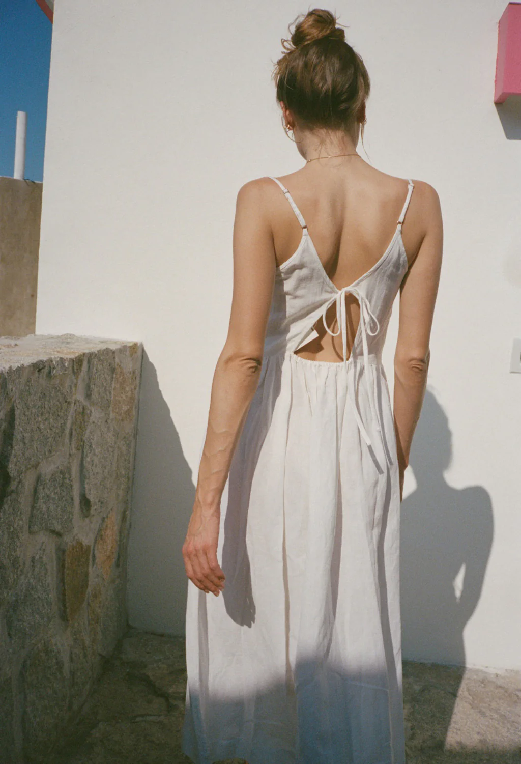 Neroni White Embroidered Linen Dress - Image 5