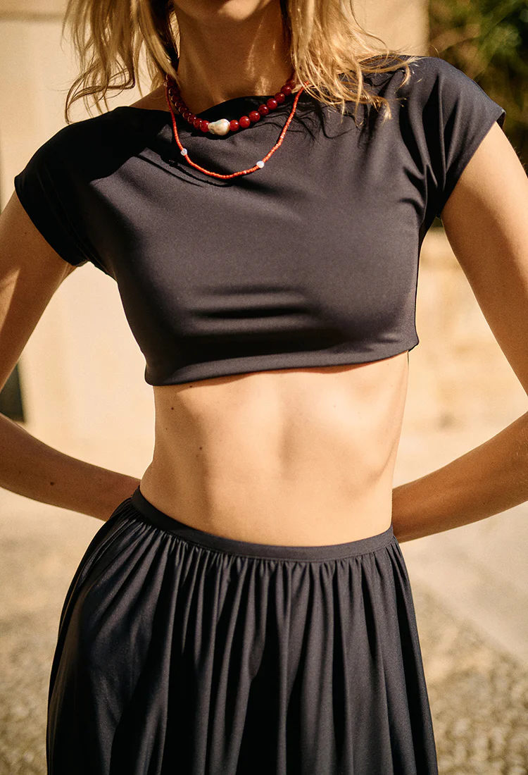 Razza Black Jersey Crop Top - Image 3