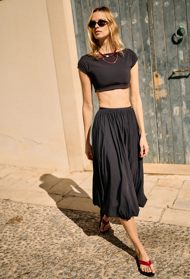 Razza Black Jersey Crop Top - Image 4
